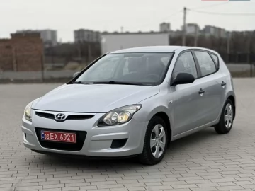 Авто Hyundai I30 2010 № 7497140
