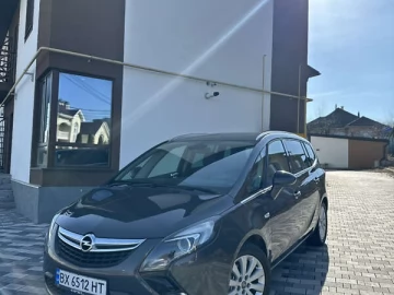 Авто Opel Zafira Tourer 2013 № 7497740