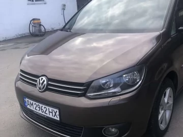 Авто Volkswagen Touran 2010 № 7497752
