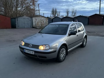 Авто Volkswagen Golf 2002 № 7497851