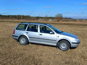 Авто Volkswagen Golf 2000 № 7497859