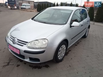 Авто Volkswagen Golf 2004 № 7497886