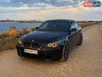 Авто BMW 5 Series 2003 № 7498782