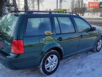 Авто Volkswagen Golf 2002 № 7499149