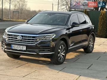 Авто Volkswagen Touareg 2018 № 7499264