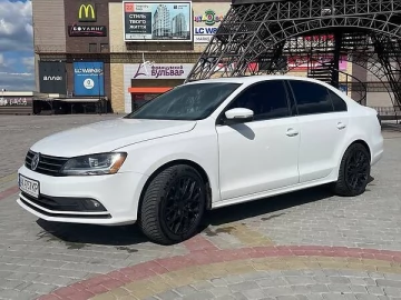 Авто Volkswagen Jetta 2016 № 7499350