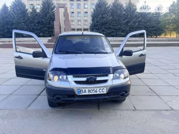 Авто Chevrolet Niva 2009 № 7499439