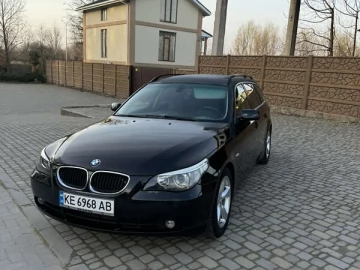Авто BMW 5 Series 2005 № 7499503