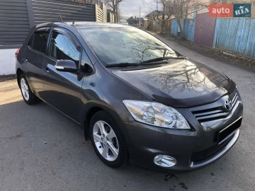 Авто Toyota Auris 2012 № 7499571