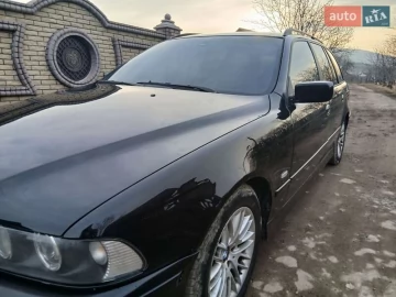 Авто BMW 5 Series 2001 № 7499647