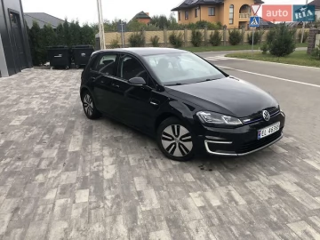 Авто Volkswagen E-Golf 2014 № 7499677