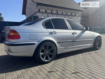 Авто BMW 3 Series 2004 № 7499788