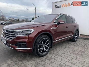 Авто Volkswagen Touareg 2019 № 7500172