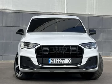 Авто Audi Q7 2021 № 7500178