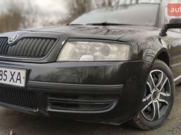 Авто Skoda Superb 2003 № 7500212