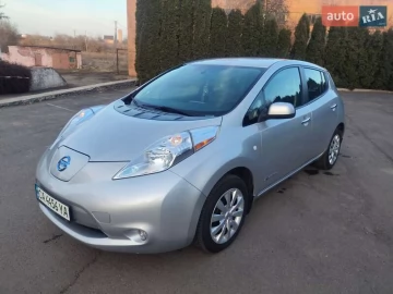 Авто Nissan Leaf 2015 № 7500297