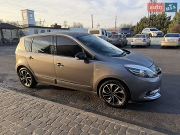 Авто Renault Scenic 2015 № 7500309