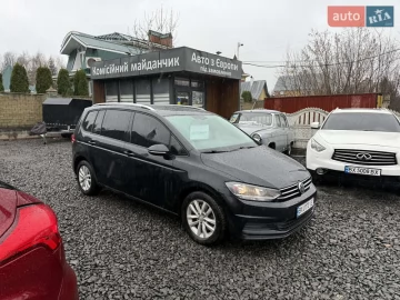 Авто Volkswagen Touran 2017 № 7500396