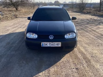 Авто Volkswagen Golf 2000 № 7500490