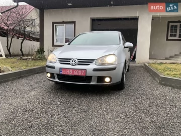 Авто Volkswagen Golf 2005 № 7500522