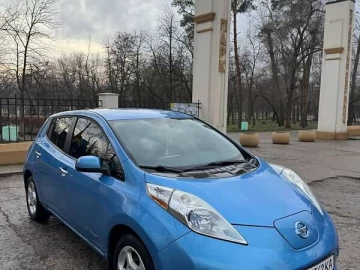 Авто Nissan Leaf 2014 № 7500543