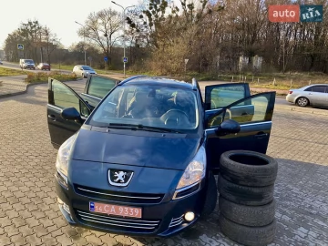 Авто Peugeot 5008 2012 № 7500614