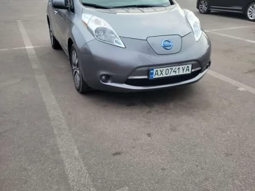 Авто Nissan Leaf 2015 № 7500642