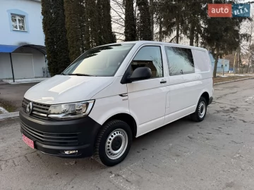 Авто Volkswagen Transporter 2018 № 7500735