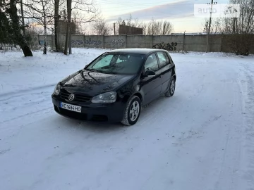 Авто Volkswagen Golf 2003 № 7500873