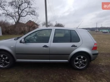 Авто Volkswagen Golf 2002 № 7501170