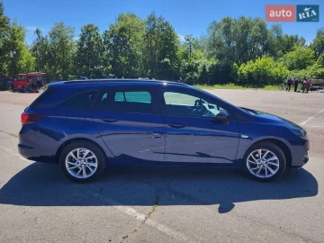 Авто Opel Astra 2021 № 7501277