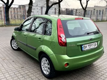 Авто Ford Fiesta 2008 № 7501428