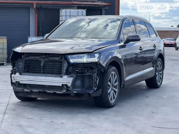 Авто Audi Q7 2016 № 7502088