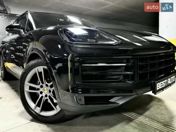 Авто Porsche Cayenne 2023 № 7502112