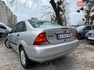 Авто Ford Focus 2000 № 7502155