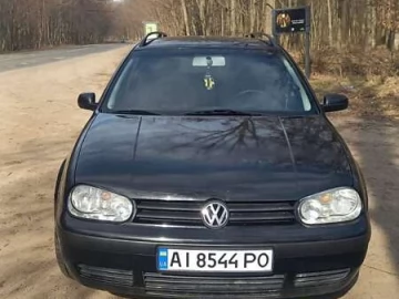 Авто Volkswagen Golf 2001 № 7502191
