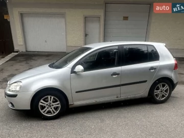 Авто Volkswagen Golf 2005 № 7502200