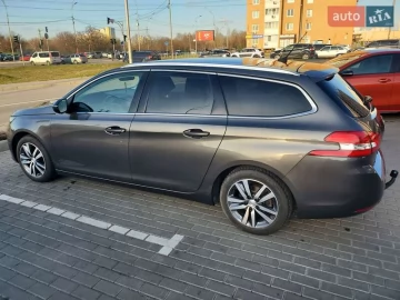 Авто Peugeot 308 2018 № 7502375