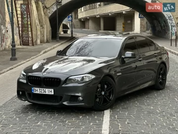 Авто BMW 5 Series 2012 № 7502440