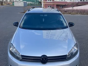 Авто Volkswagen Golf 2010 № 7502998
