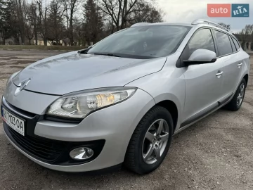 Авто Renault Megane 2013 № 7503000