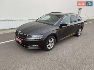 Авто Skoda Superb 2017 № 7503345