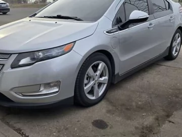 Авто Chevrolet Volt 2014 № 7504259