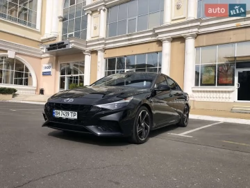 Авто Hyundai Elantra 2023 № 7504293