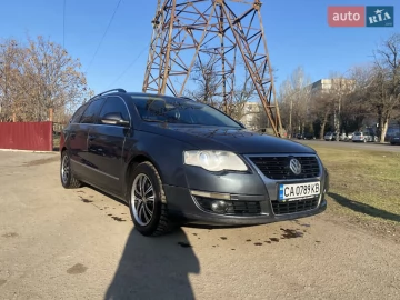 Авто Volkswagen Passat 2008 № 7504354