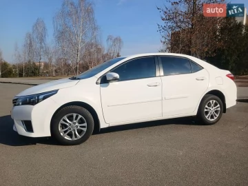 Авто Toyota Corolla 2016 № 7504440