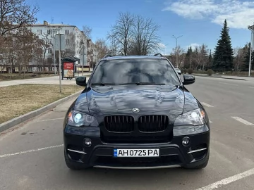 Авто BMW X5 2010 № 7504471
