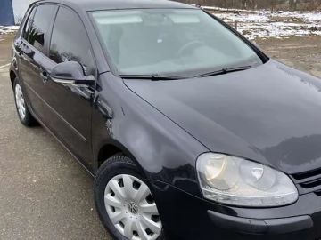 Авто Volkswagen Golf 2004 № 7504558
