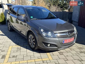 Авто Opel Astra 2010 № 7504588
