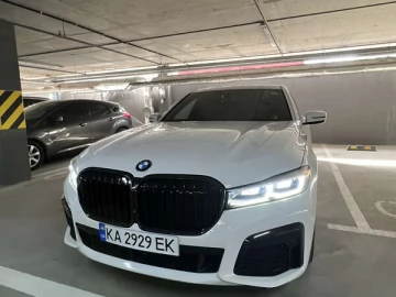 Авто BMW 7 Series 2019 № 7504736